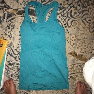 Lululemon speed tank